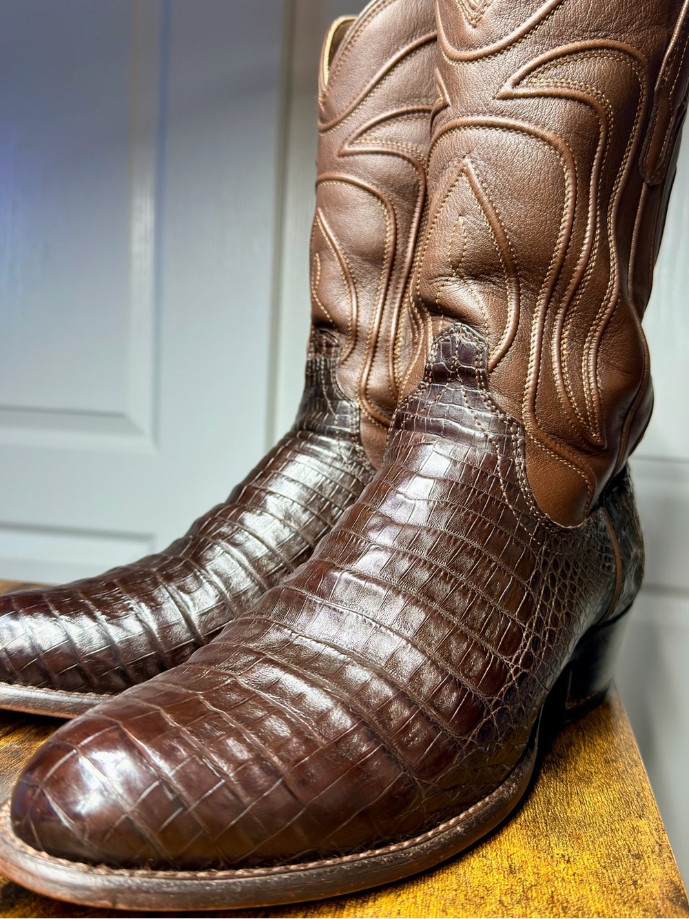 Tecovas The Dillon Men’s Caiman Boots